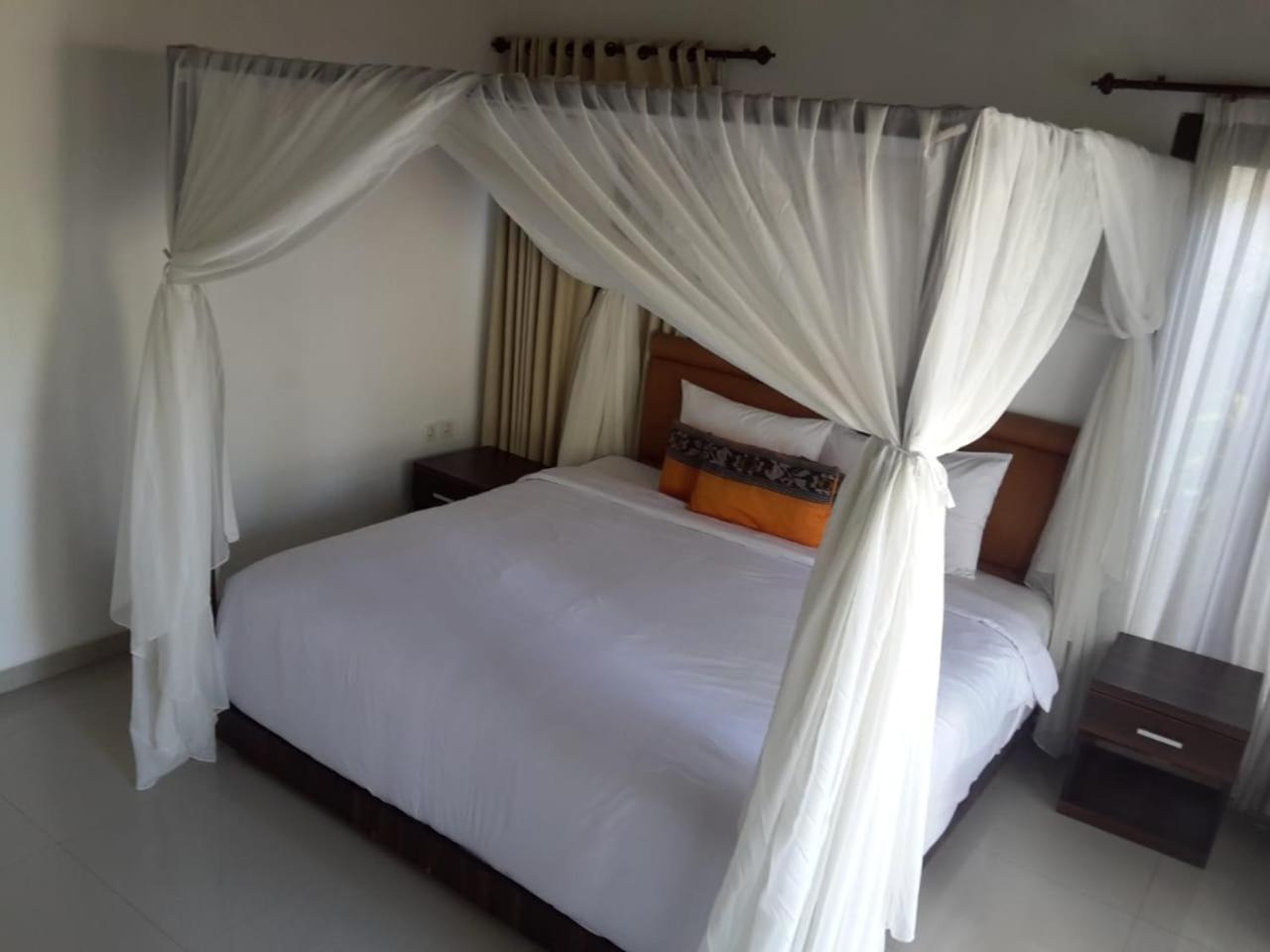 Kubu Jimbar Hotel Jimbaran Værelse billede